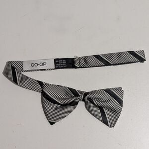 CO-OP 100% Silk LUXURY Bowtie EUC